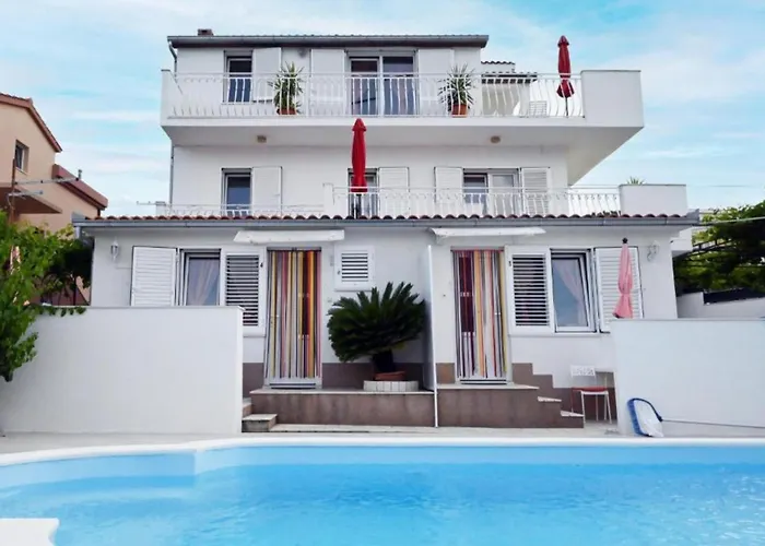 Διαμέρισμα Mihovilovi - One Bedroom With Terrace And Pool View *
